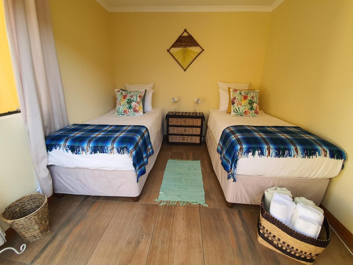 Lebo'S Soweto Backpackers Hostel Εξωτερικό φωτογραφία