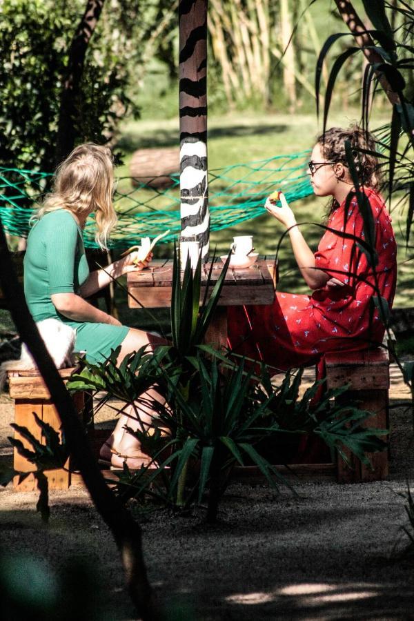 Lebo'S Soweto Backpackers Hostel Εξωτερικό φωτογραφία