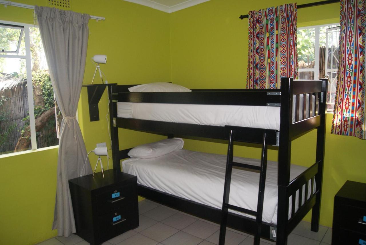 Lebo'S Soweto Backpackers Hostel Εξωτερικό φωτογραφία