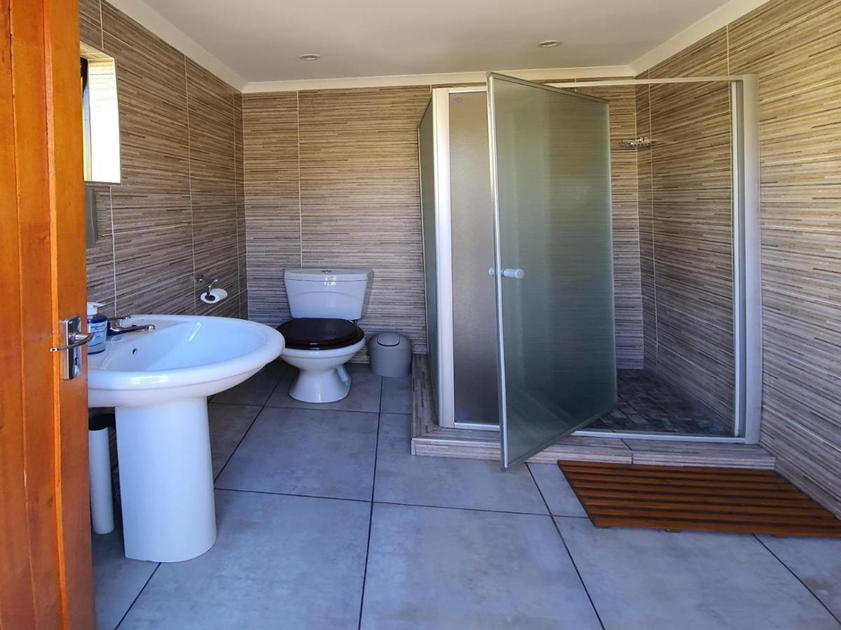 Lebo'S Soweto Backpackers Hostel Εξωτερικό φωτογραφία
